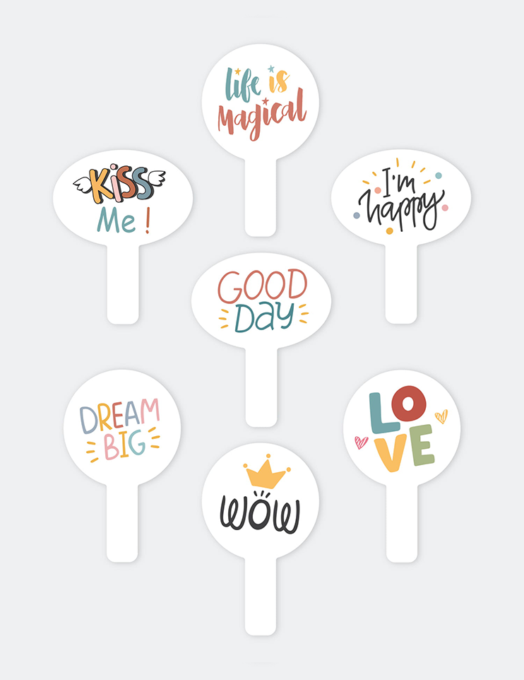 Photo plates with colourful GOOD DAY texts
