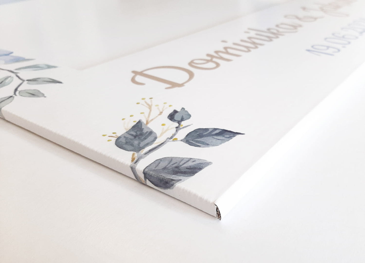 Photo frame for taking pictures FLOWERS - customisable writing