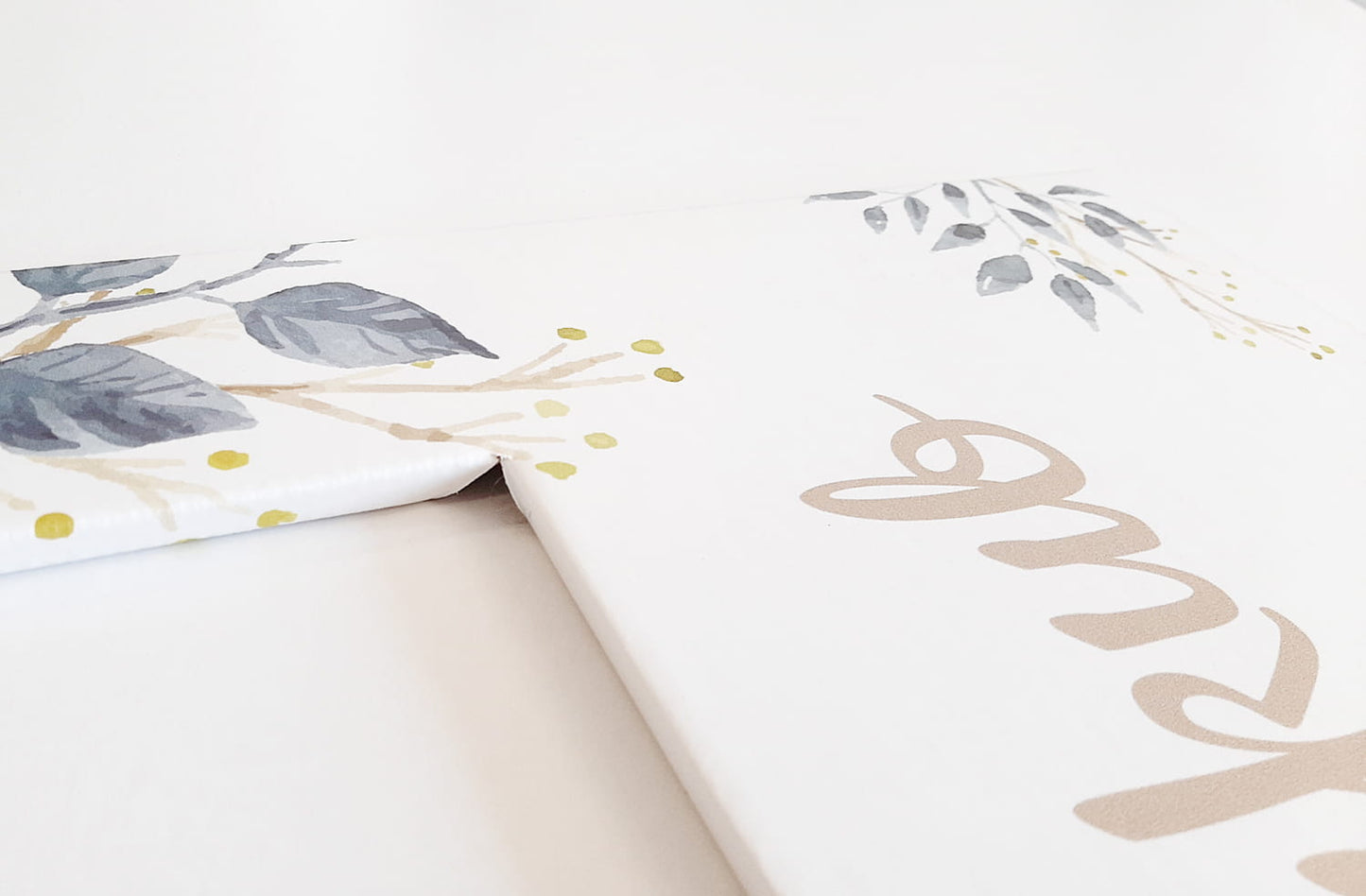 Photo frame for taking pictures FLOWERS - customisable writing