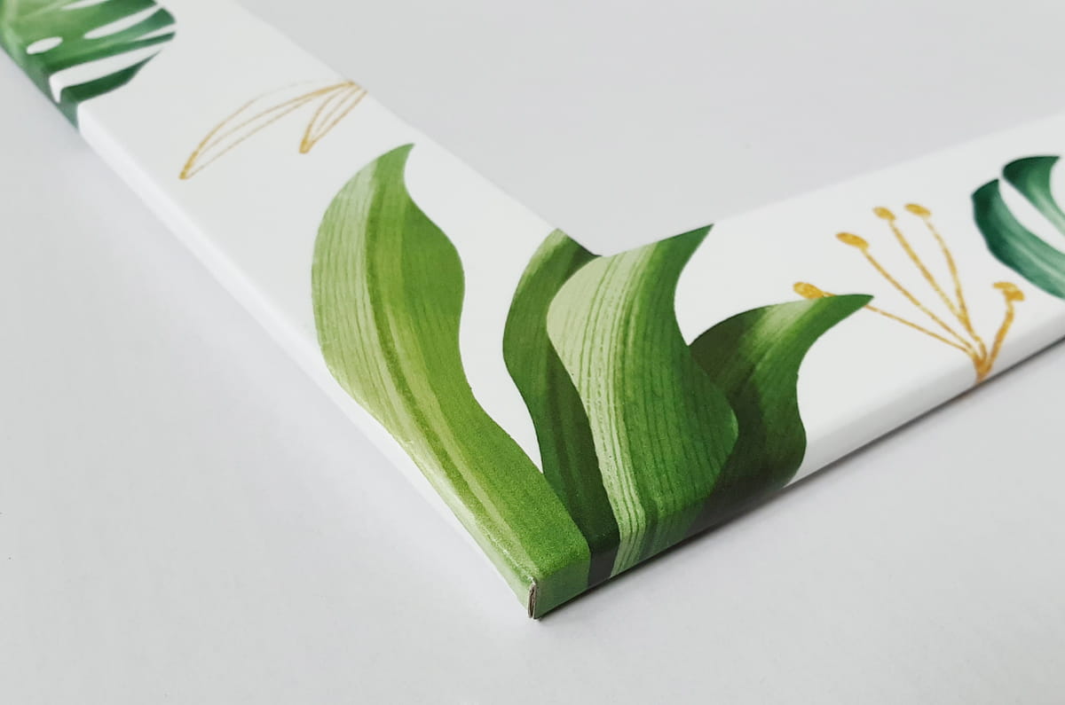 Photo frame for taking pictures FLOWERS - customisable writing